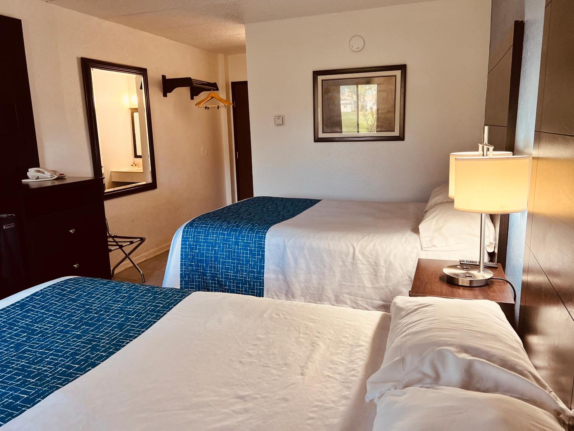 Travelodge By Wyndham Valleyfair Shakopee Exterior photo