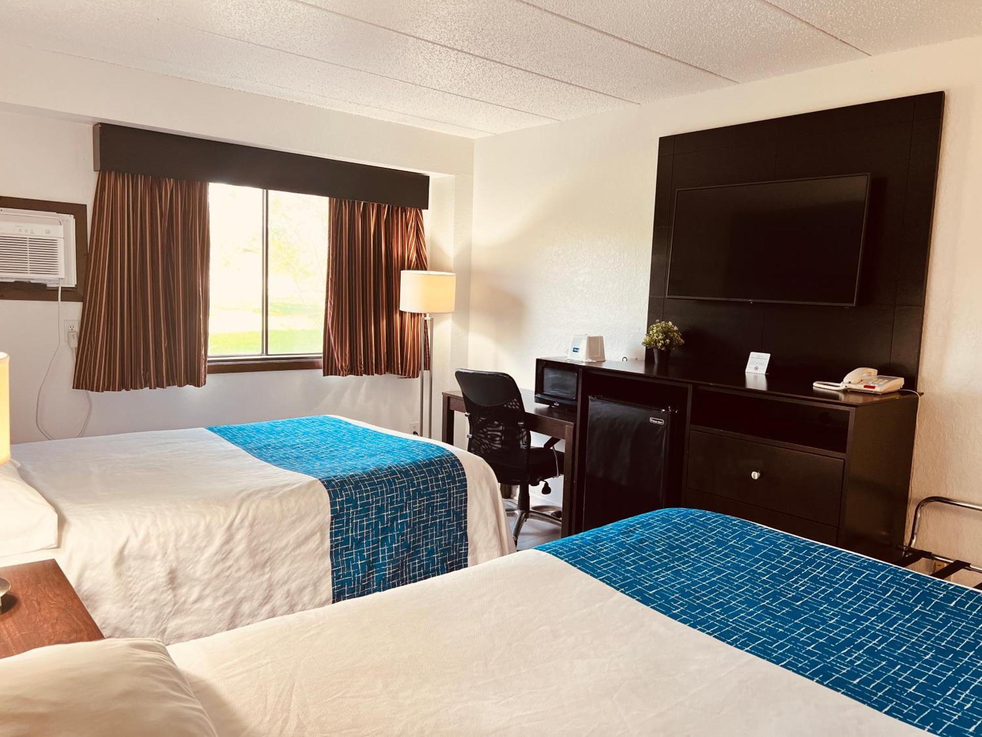 Travelodge By Wyndham Valleyfair Shakopee Exterior photo